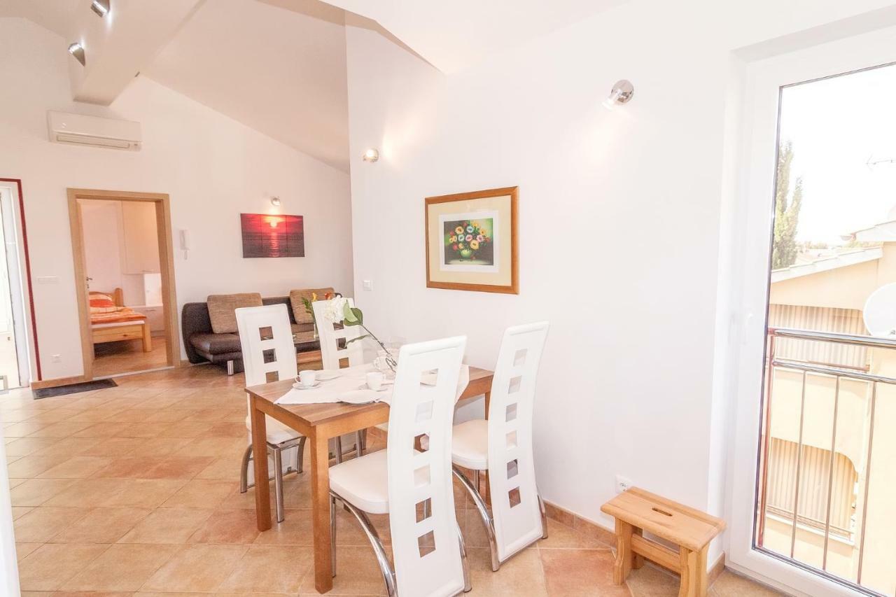 Apartment Symphonie